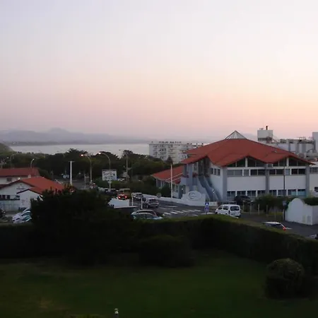 Vue Sur Mer Et Plage De Marbella Biarritz Exterior photo